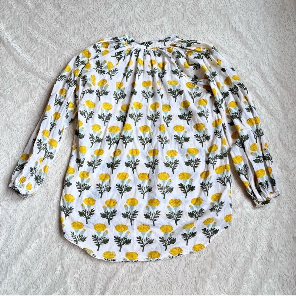Aish Salina oversized floral vneck top - Picture 8 of 9